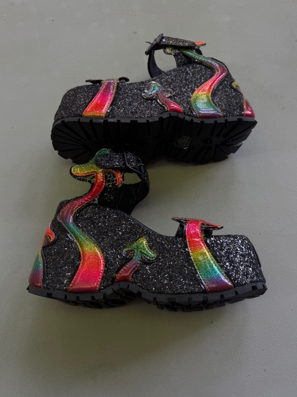 NWT Dolls Kill Glitter Rainbow Mushroom Platform Sandals Size 5